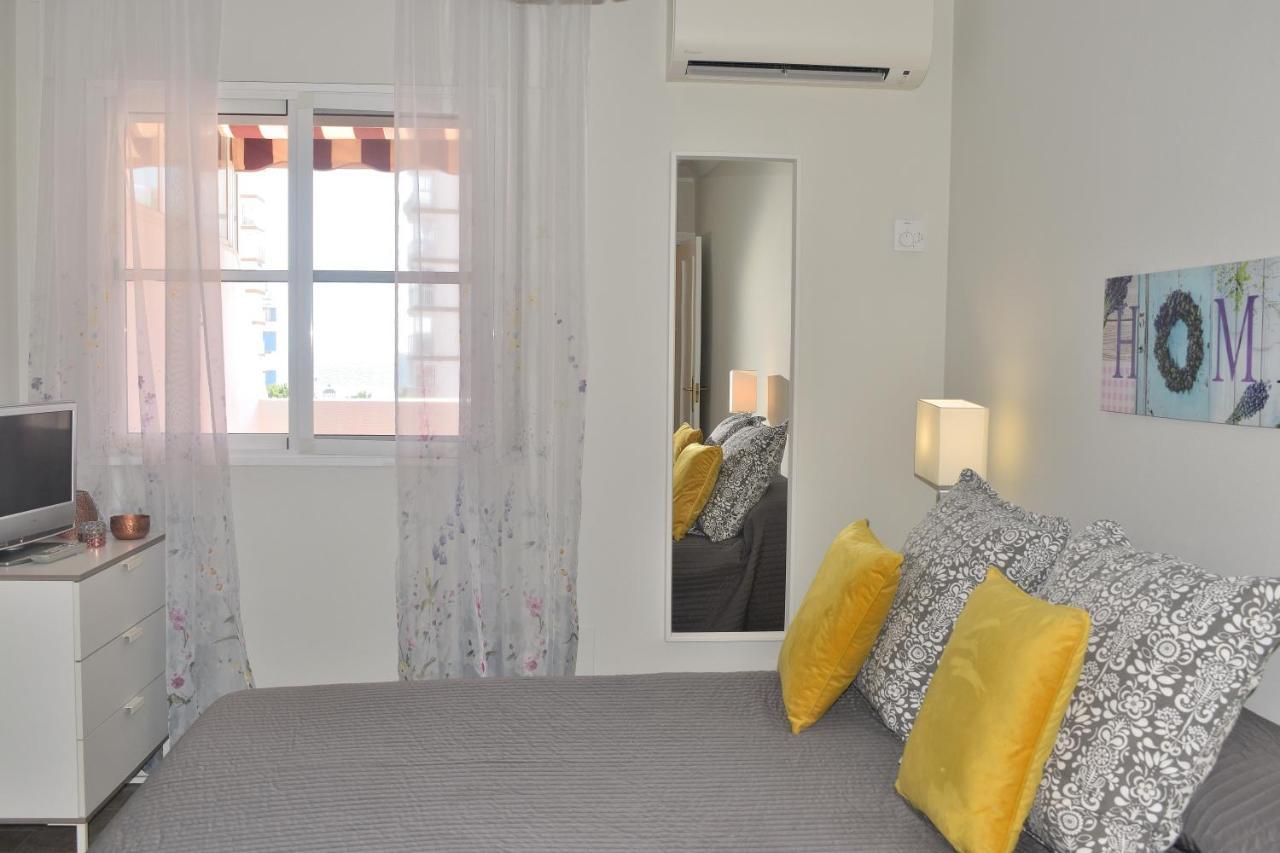 Apartamento Magnifico ático en la playa Torre Del Mar Exterior foto
